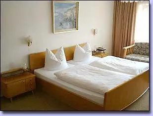 Otel Garni Sonnenhof Rotta